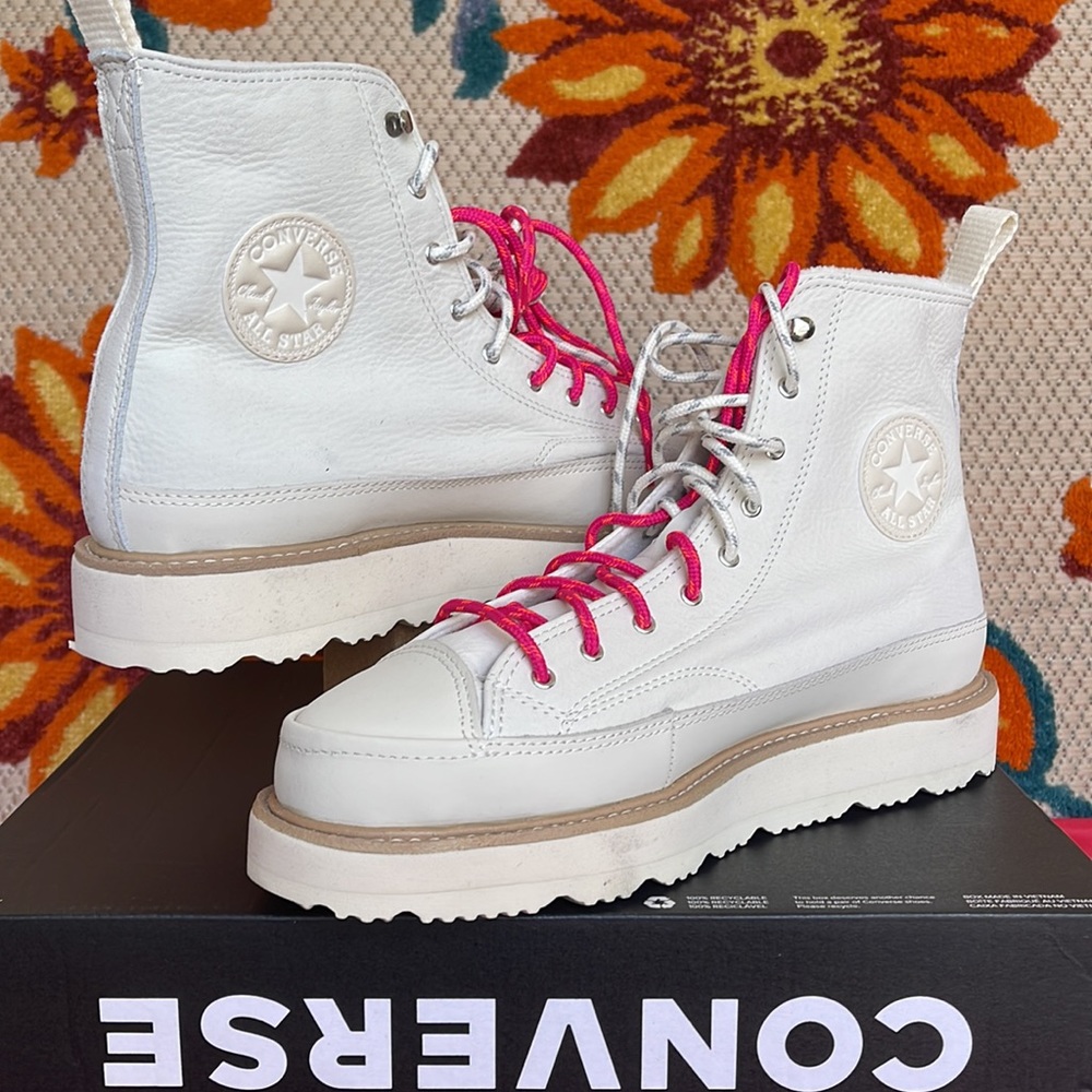 Converse 173212C
CHUCK TAYLOR CRAFTED BOOT HI
EGRET/NATURAL IVORY/PRIME PNK
WMNS - Picture 9 of 16